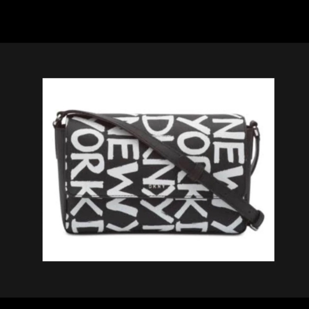 DKNY Brayden Signature crossbody